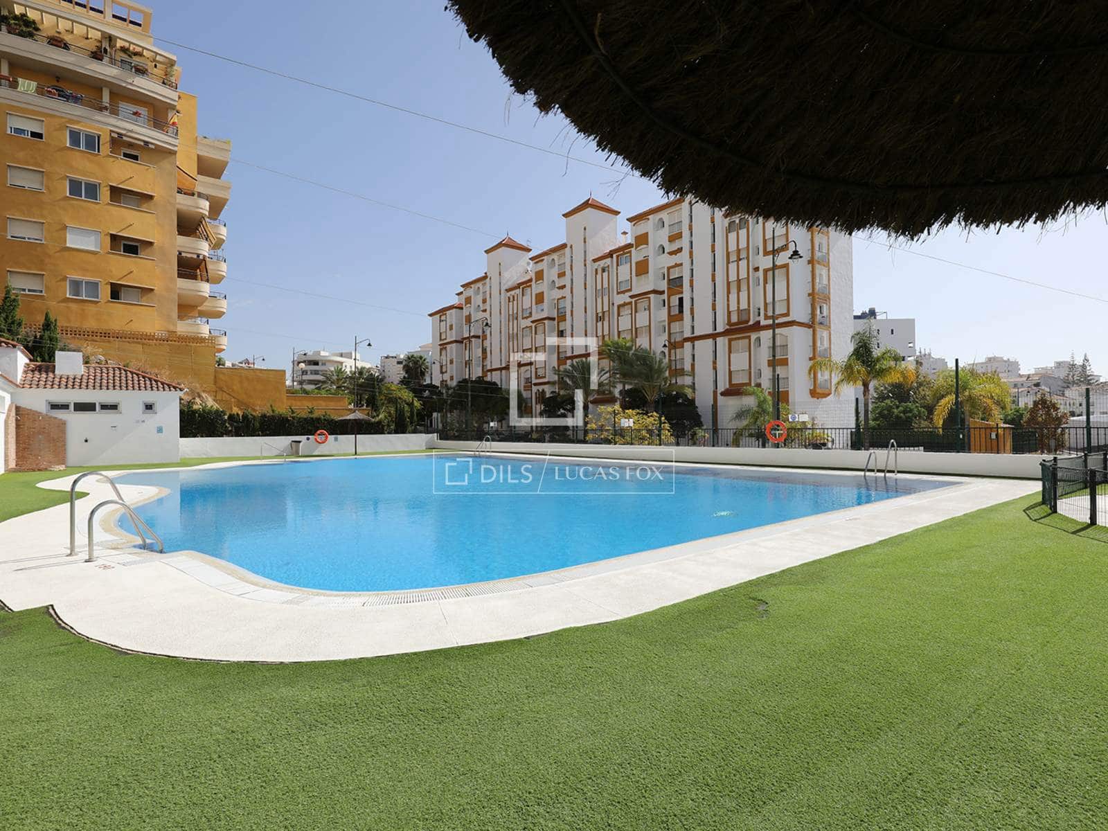 2 sovrum Lägenhet till salu i Estepona med pool garage - 399 000 € (Ref: 9805665)