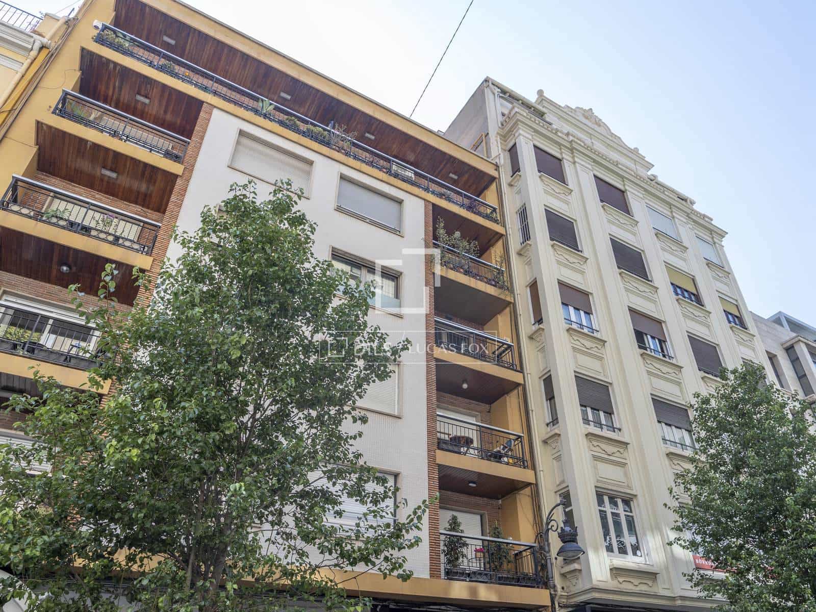 3 bedroom Apartment for rent in Valencia city - € 3,000 (Ref: 9806946)