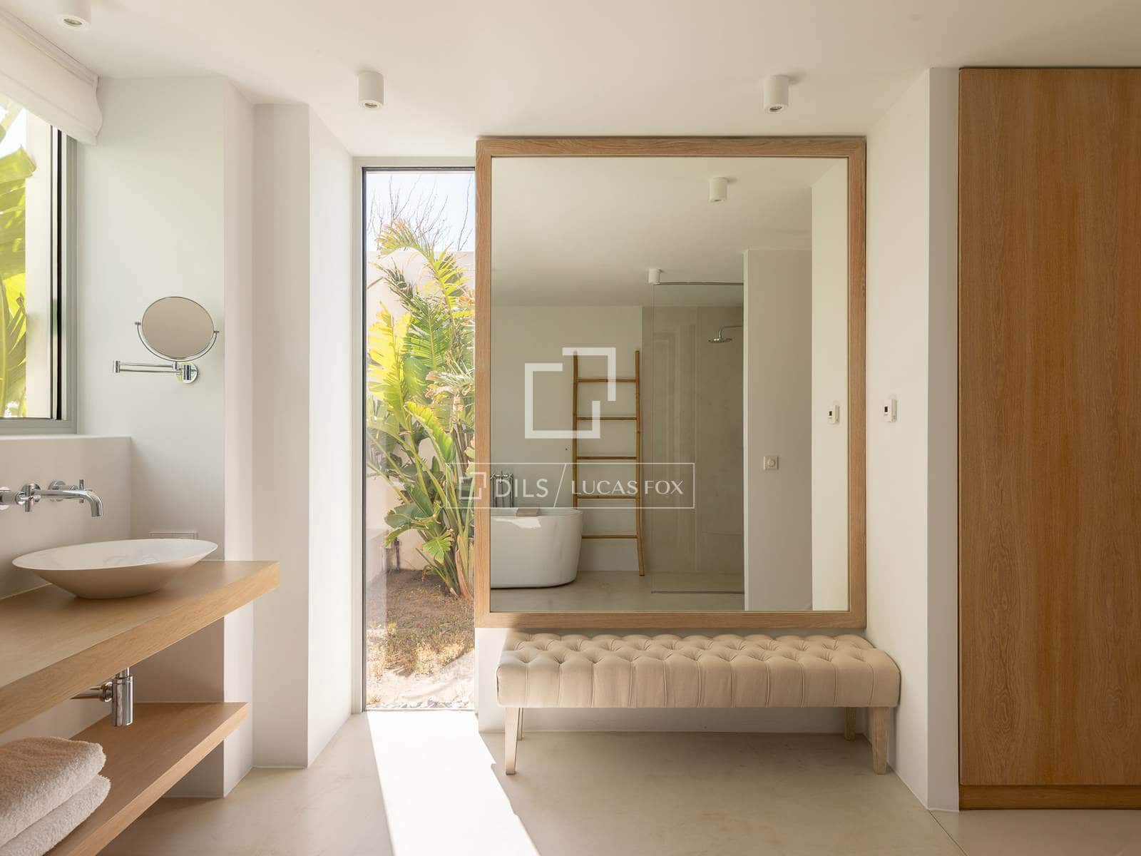 4 bedroom Villa for sale in Calo d'en Real - € 6,450,000 (Ref: 9807111)