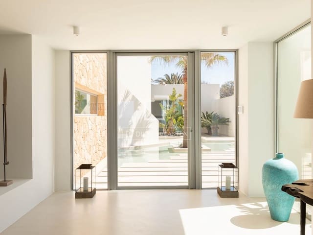 4 bedroom Villa for sale in Caló d'en Real, San Jose / Sant Josep de Sa Talaia - € 6,450,000 (Ref: 9807111)