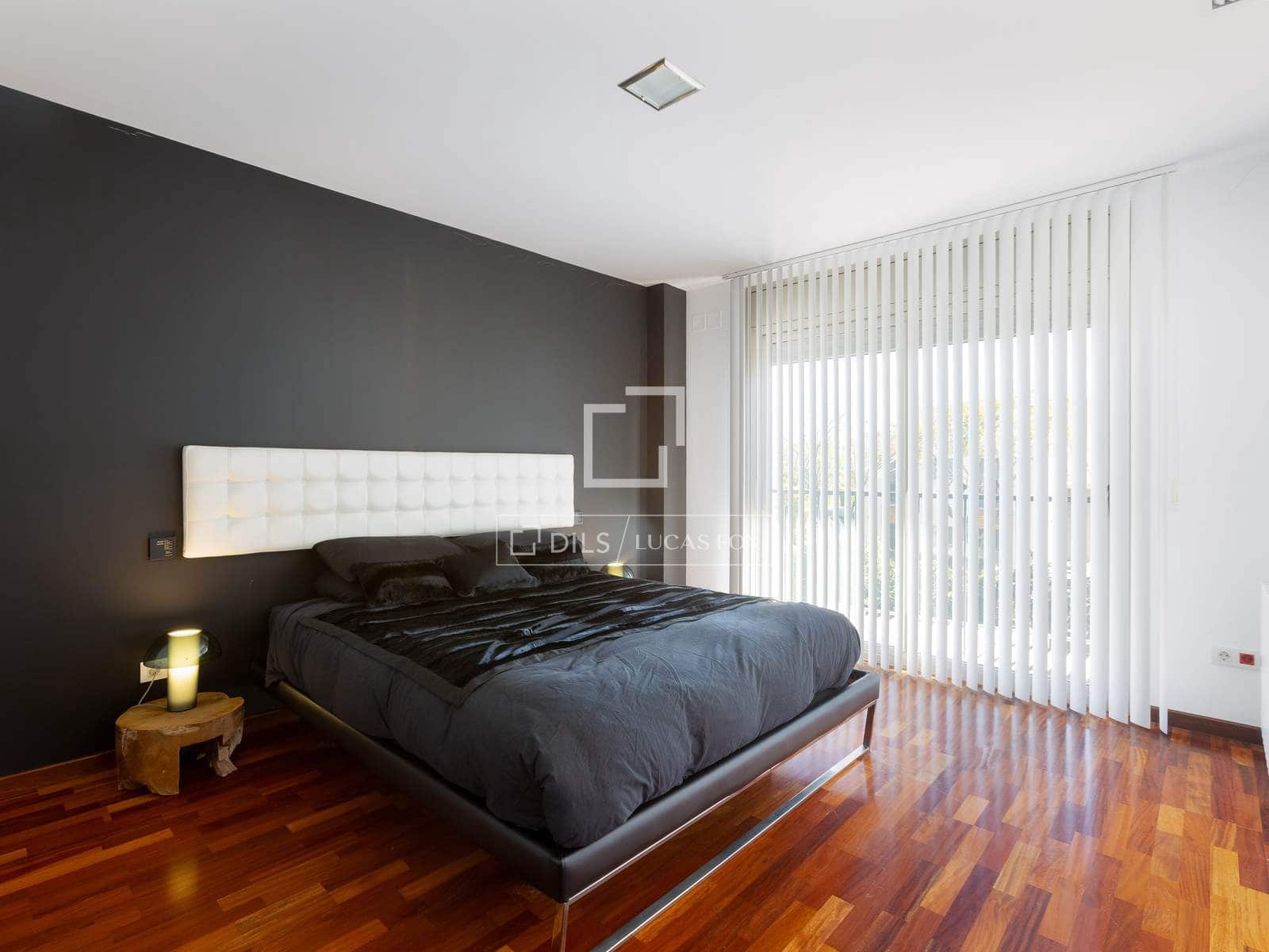 6 sypialnia Willa na sprzedaż w Vilassar de Dalt z basenem garażem - 1 400 000 € (Ref: 9807112)