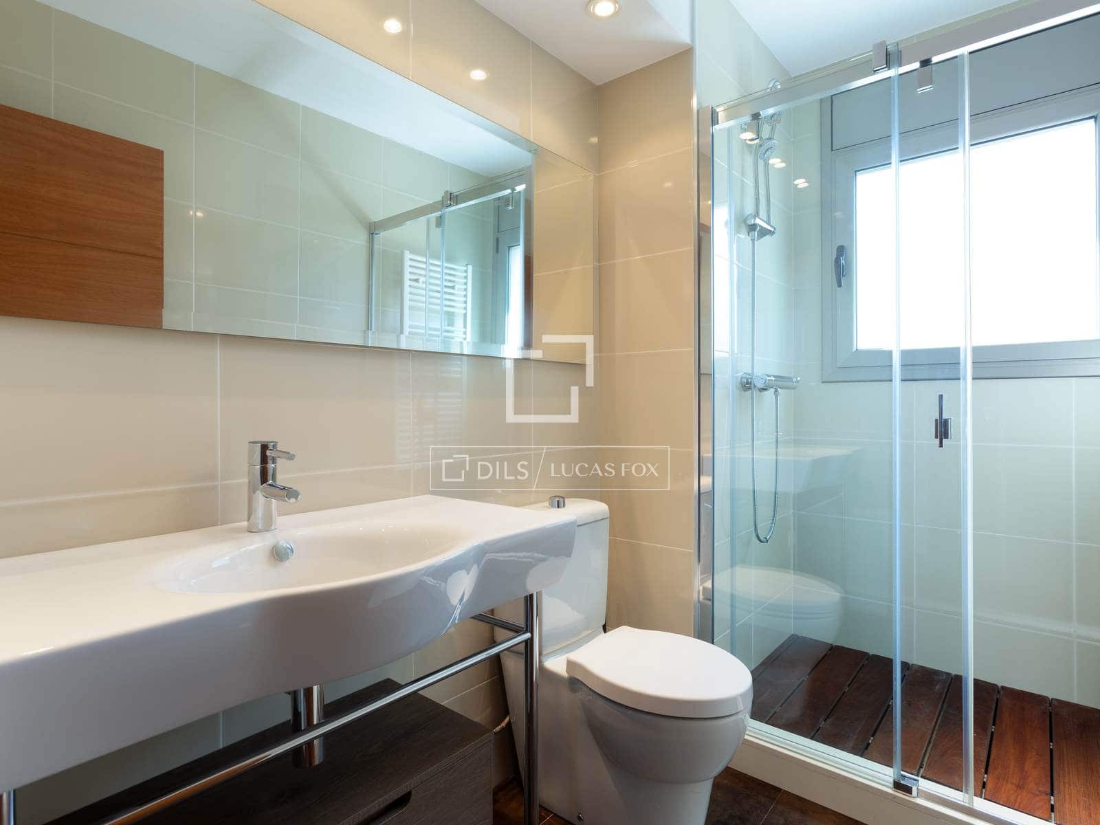 6 sypialnia Willa na sprzedaż w Vilassar de Dalt z basenem garażem - 1 400 000 € (Ref: 9807112)