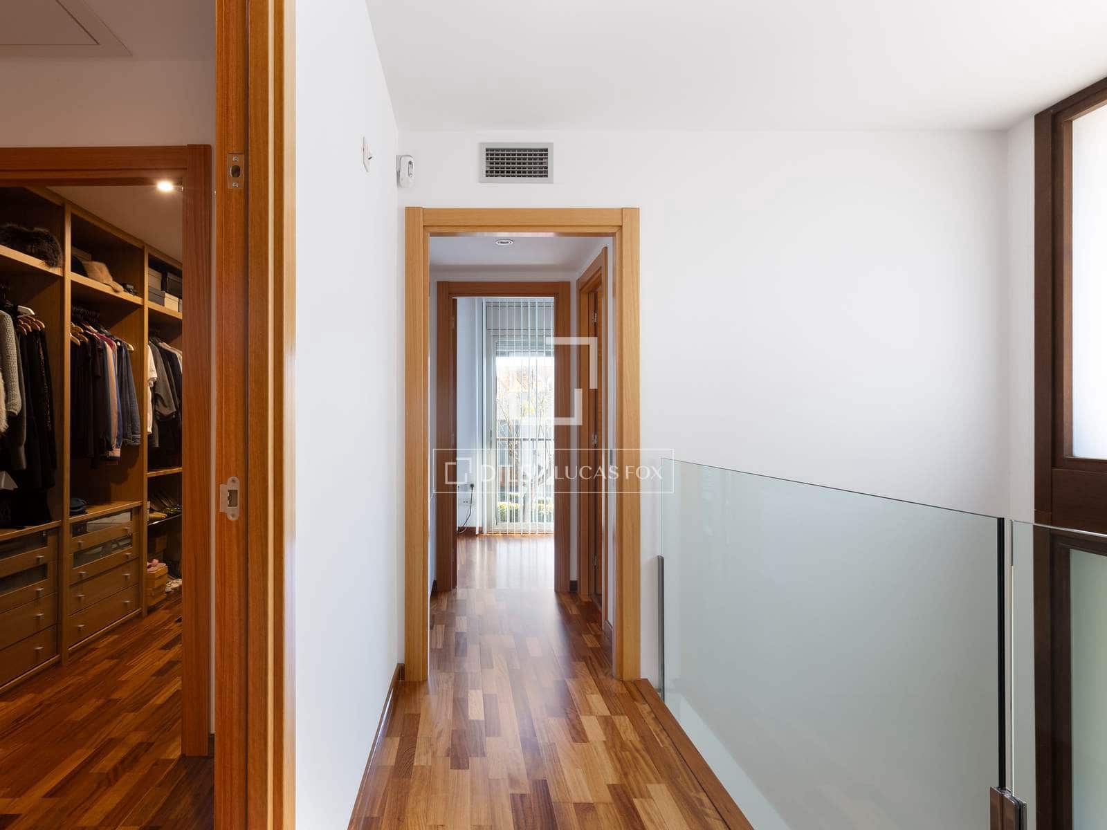 6 sypialnia Willa na sprzedaż w Vilassar de Dalt z basenem garażem - 1 400 000 € (Ref: 9807112)