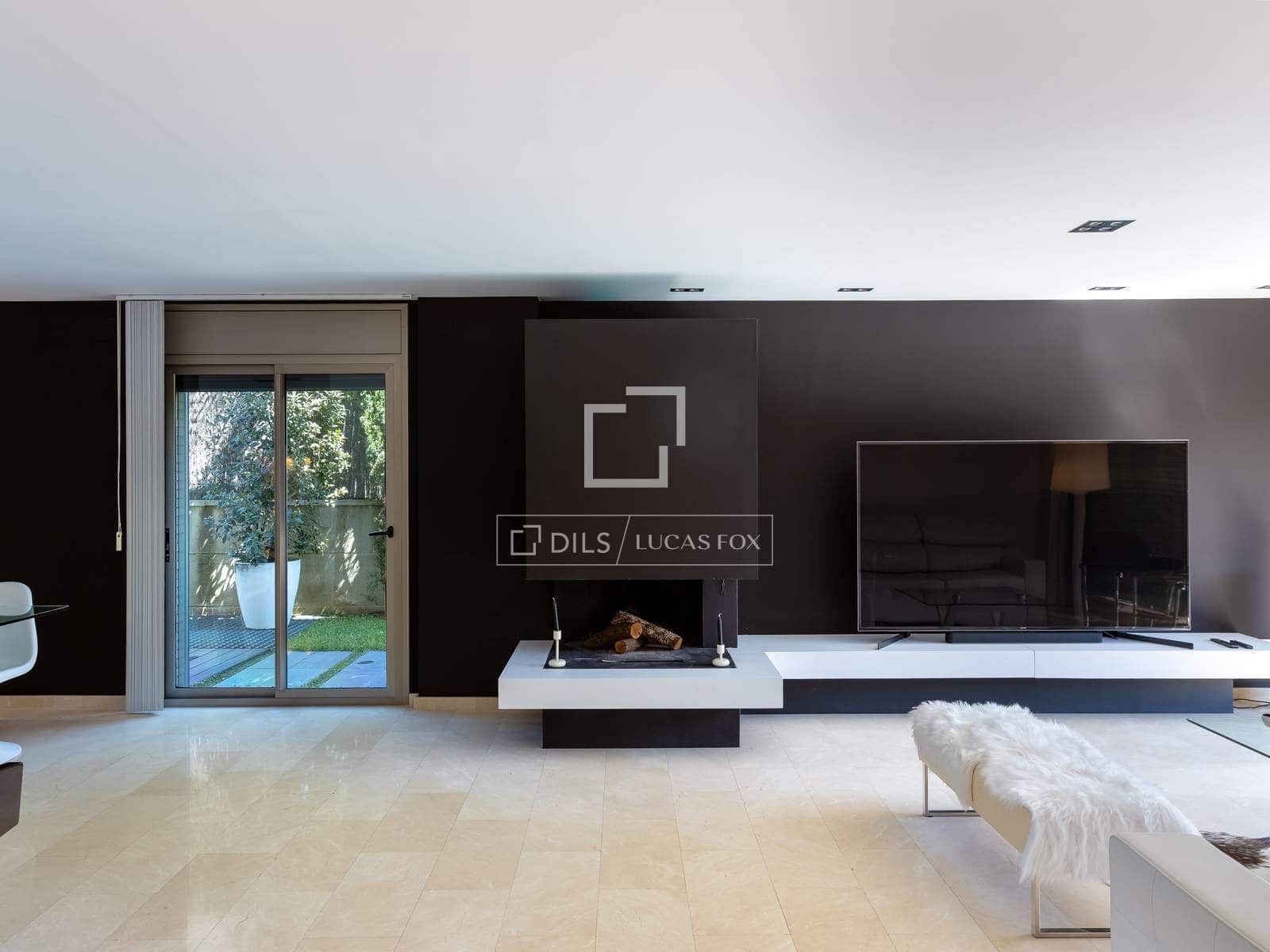 6 sypialnia Willa na sprzedaż w Vilassar de Dalt z basenem garażem - 1 400 000 € (Ref: 9807112)