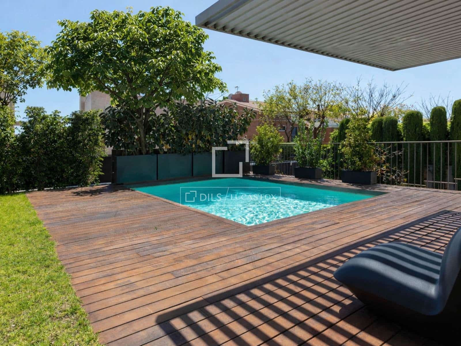 6 sypialnia Willa na sprzedaż w Vilassar de Dalt z basenem garażem - 1 400 000 € (Ref: 9807112)