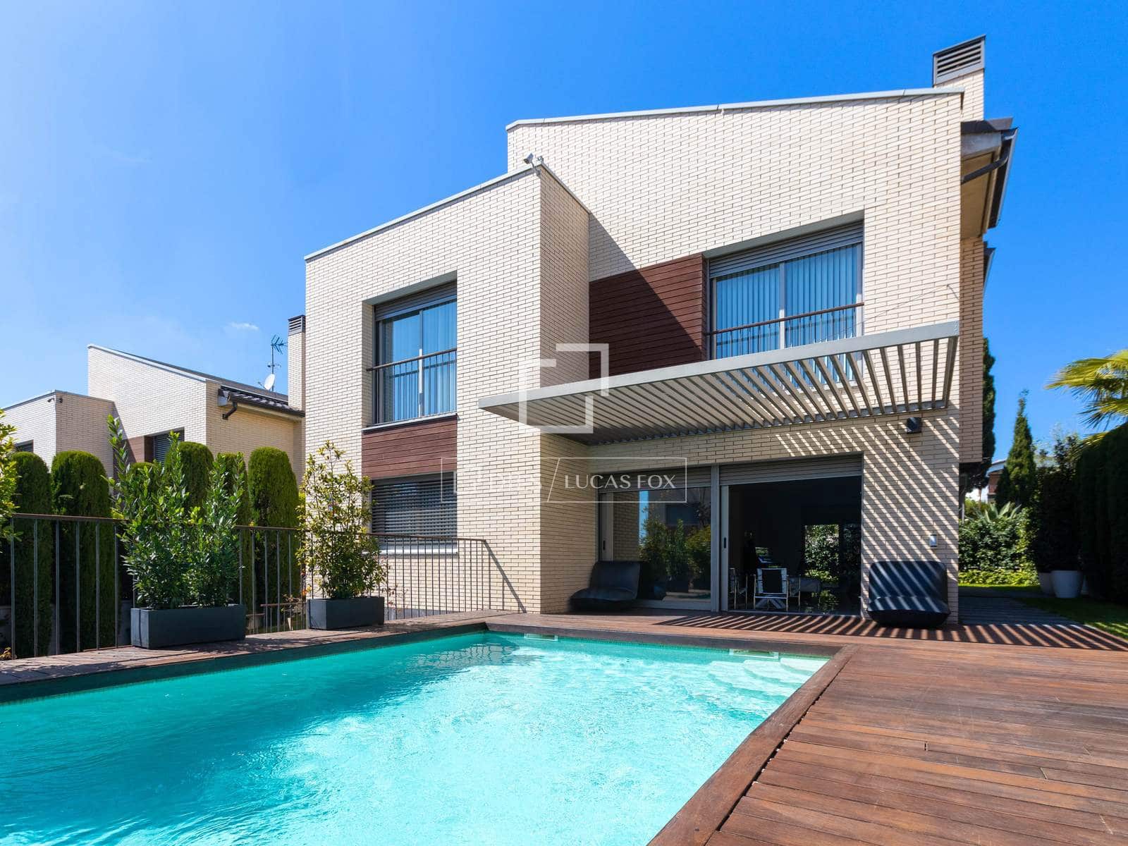 6 sypialnia Willa na sprzedaż w Vilassar de Dalt z basenem garażem - 1 400 000 € (Ref: 9807112)