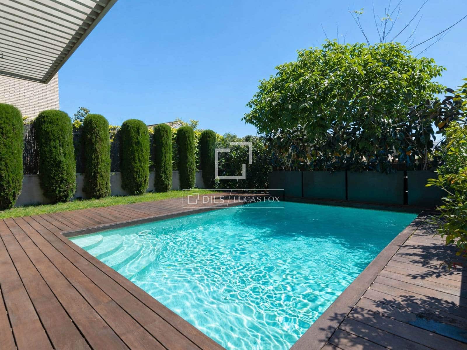 6 sypialnia Willa na sprzedaż w Vilassar de Dalt z basenem garażem - 1 400 000 € (Ref: 9807112)