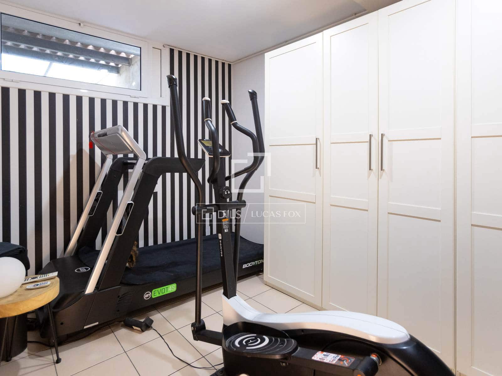 6 sypialnia Willa na sprzedaż w Vilassar de Dalt z basenem garażem - 1 400 000 € (Ref: 9807112)