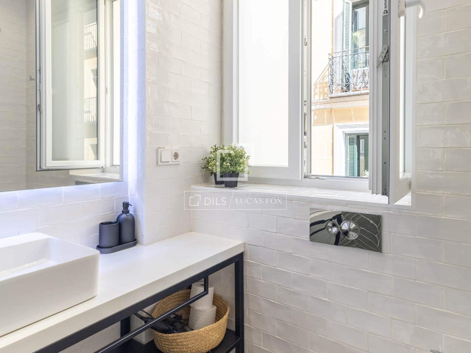 2 bedroom Apartment for rent in Madrid city - € 2,500 (Ref: 9807114)