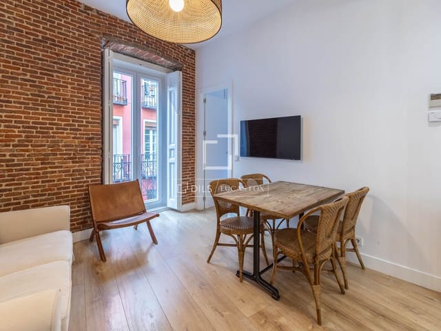 2 soveværelse Lejlighed til leje i Madrid by - € 2.500 (Ref: 9807114)