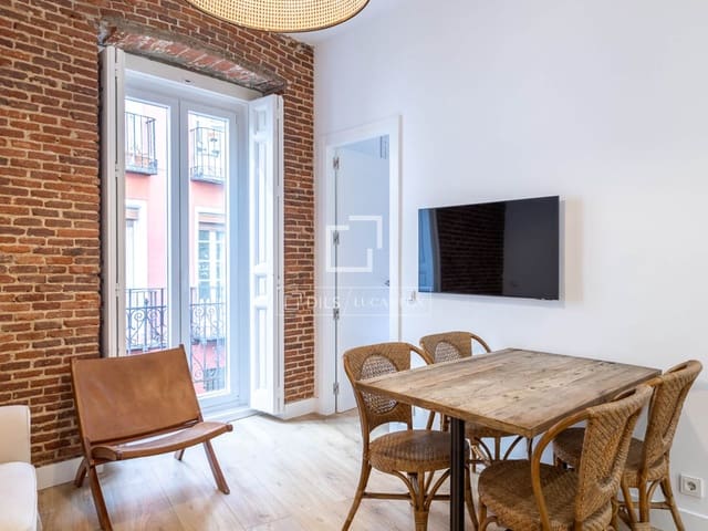 2 soveværelse Lejlighed til leje i Madrid by - € 2.500 (Ref: 9807114)