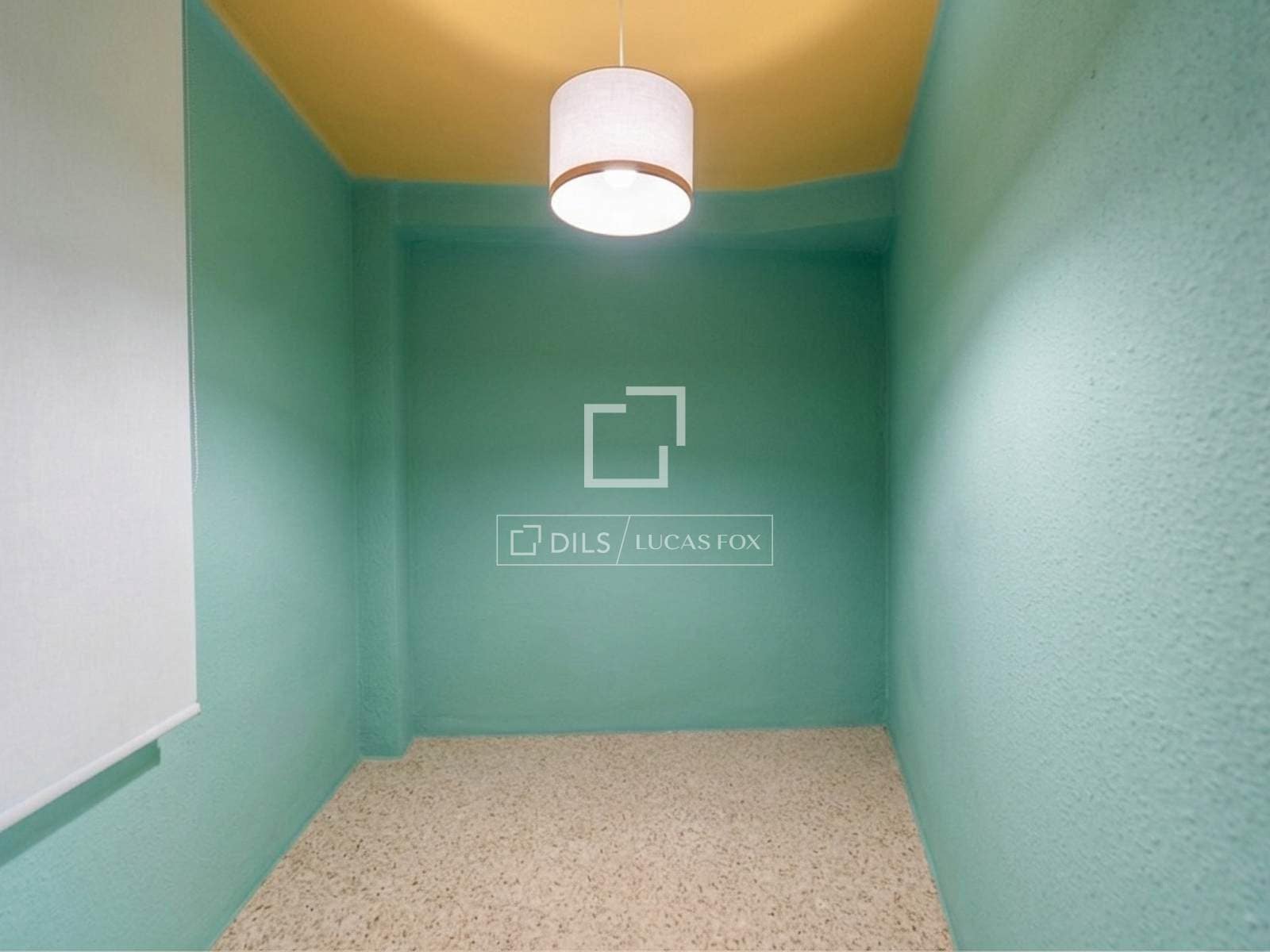 4 sovrum Lägenhet till salu i Valencia stad - 270 000 € (Ref: 9807388)