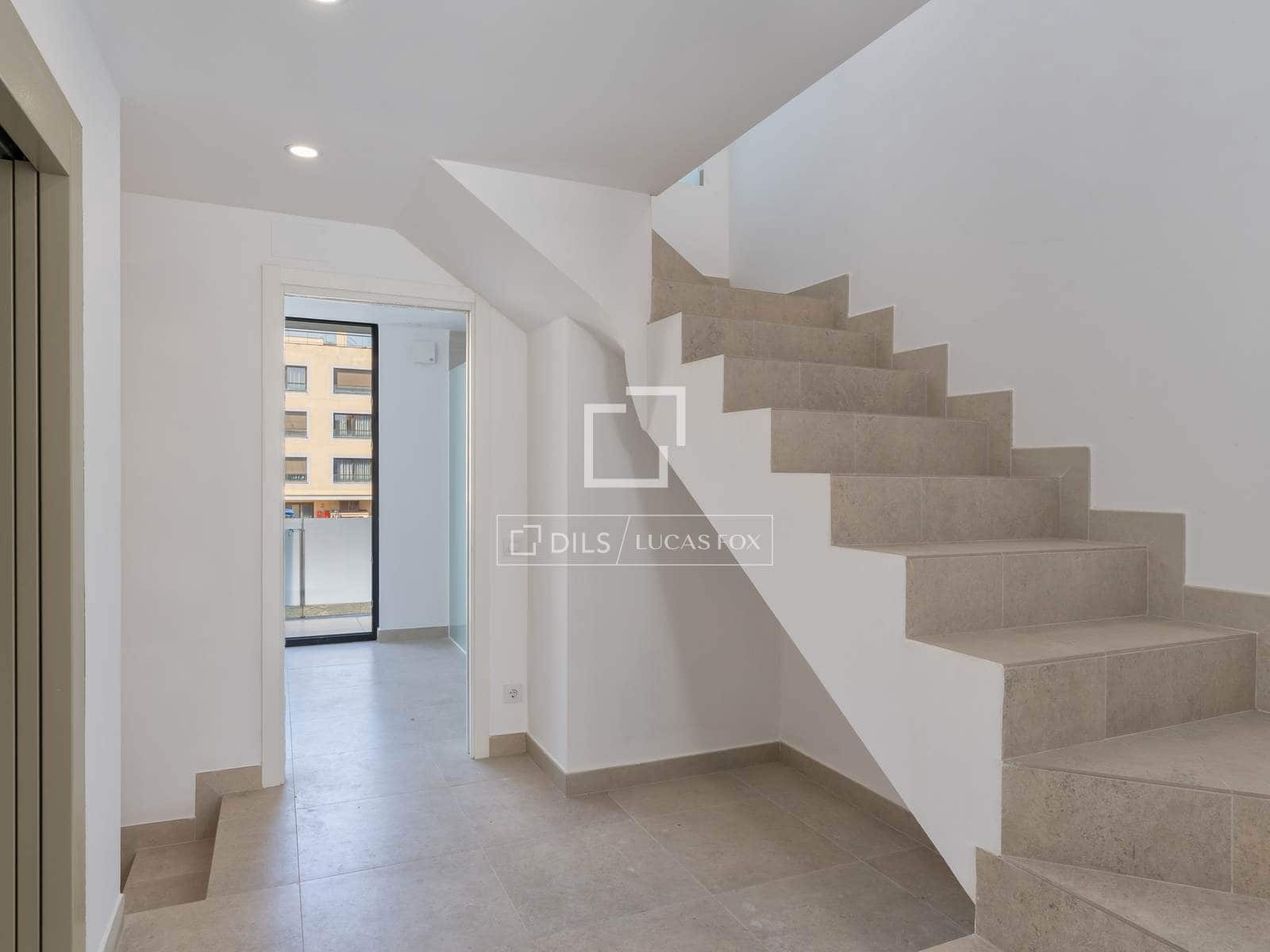 3 slaapkamer Villa te koop in Empuriabrava met garage - € 585.000 (Ref: 9807389)