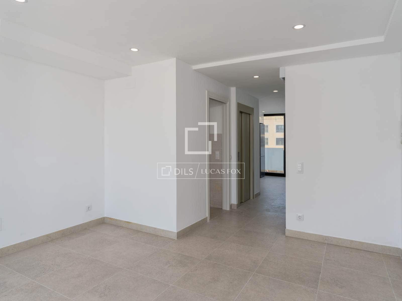 3 slaapkamer Villa te koop in Empuriabrava met garage - € 585.000 (Ref: 9807389)