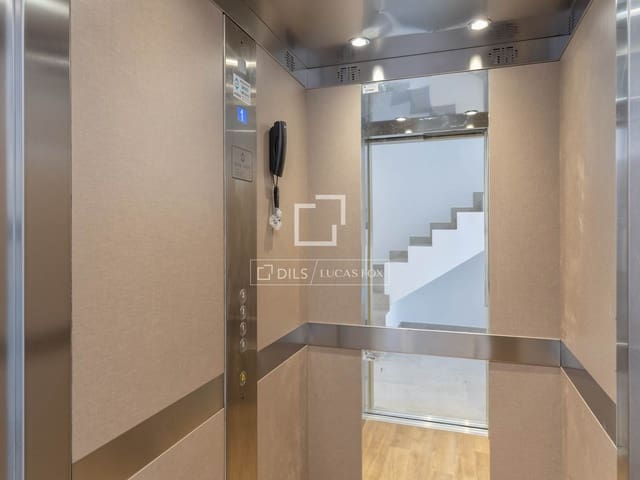 3 slaapkamer Villa te koop in Empuriabrava, Castelló d'Empúries met garage - € 585.000 (Ref: 9807389)