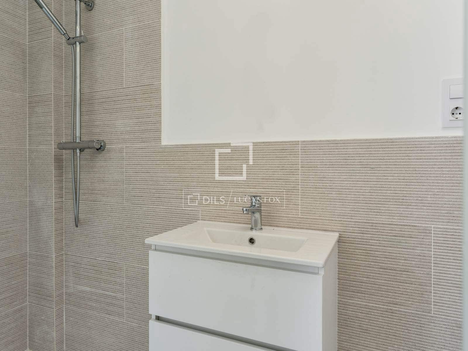 3 slaapkamer Villa te koop in Empuriabrava met garage - € 585.000 (Ref: 9807389)