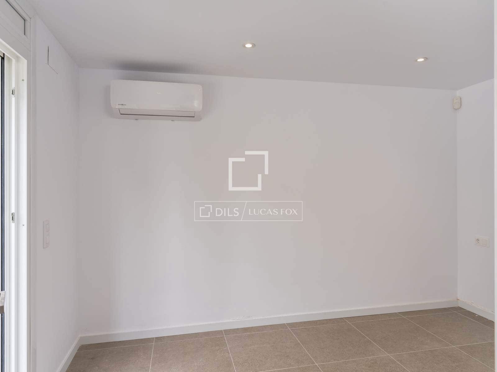 4 slaapkamer Villa te koop in Roses met garage - € 620.000 (Ref: 9807390)