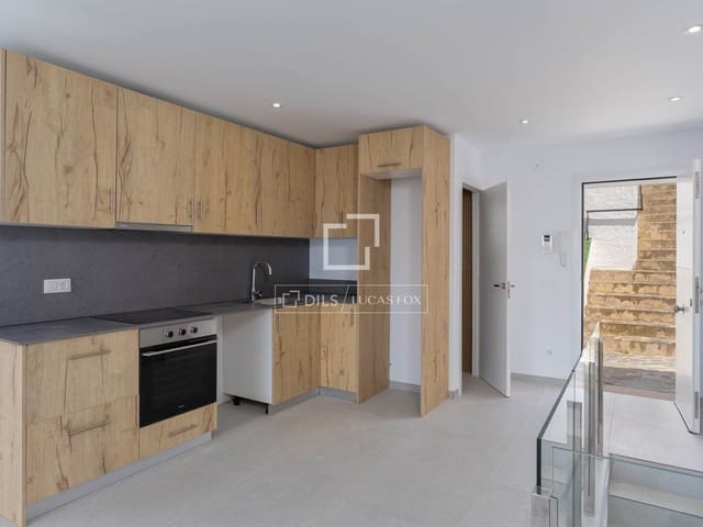 4 slaapkamer Villa te koop in Roses - € 620.000 (Ref: 9807390)