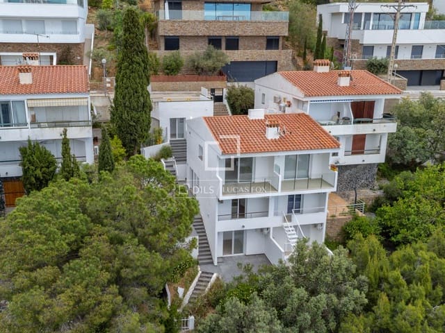 4 slaapkamer Villa te koop in Roses - € 620.000 (Ref: 9807390)