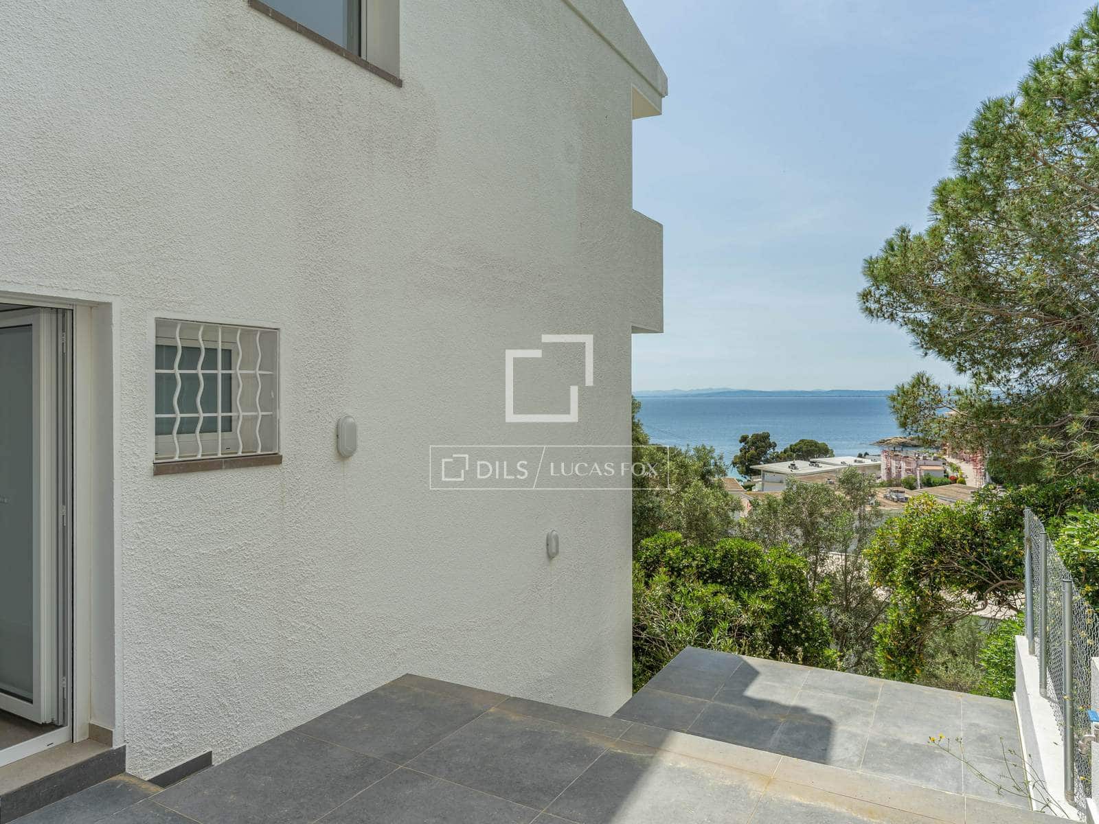 4 slaapkamer Villa te koop in Roses met garage - € 620.000 (Ref: 9807390)