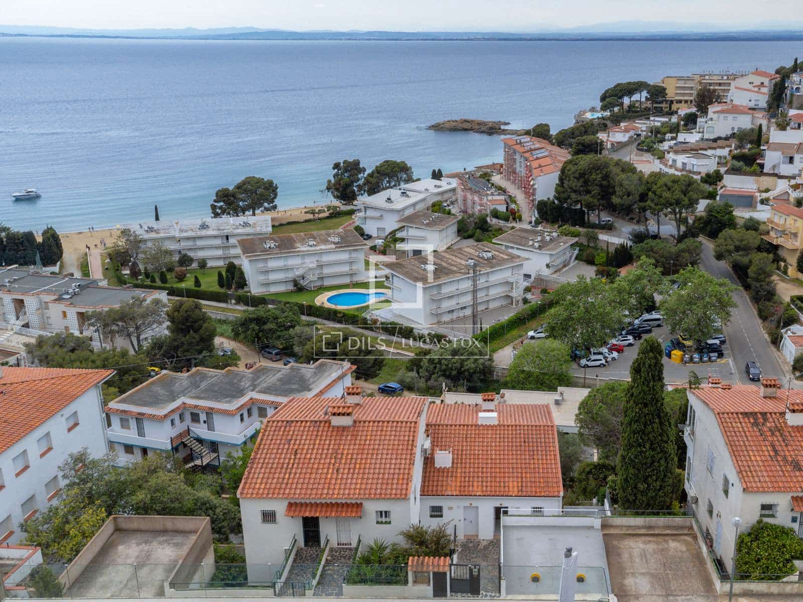 4 slaapkamer Villa te koop in Roses met garage - € 620.000 (Ref: 9807390)