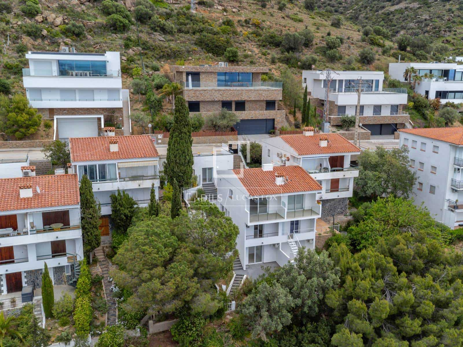 4 slaapkamer Villa te koop in Roses met garage - € 620.000 (Ref: 9807390)