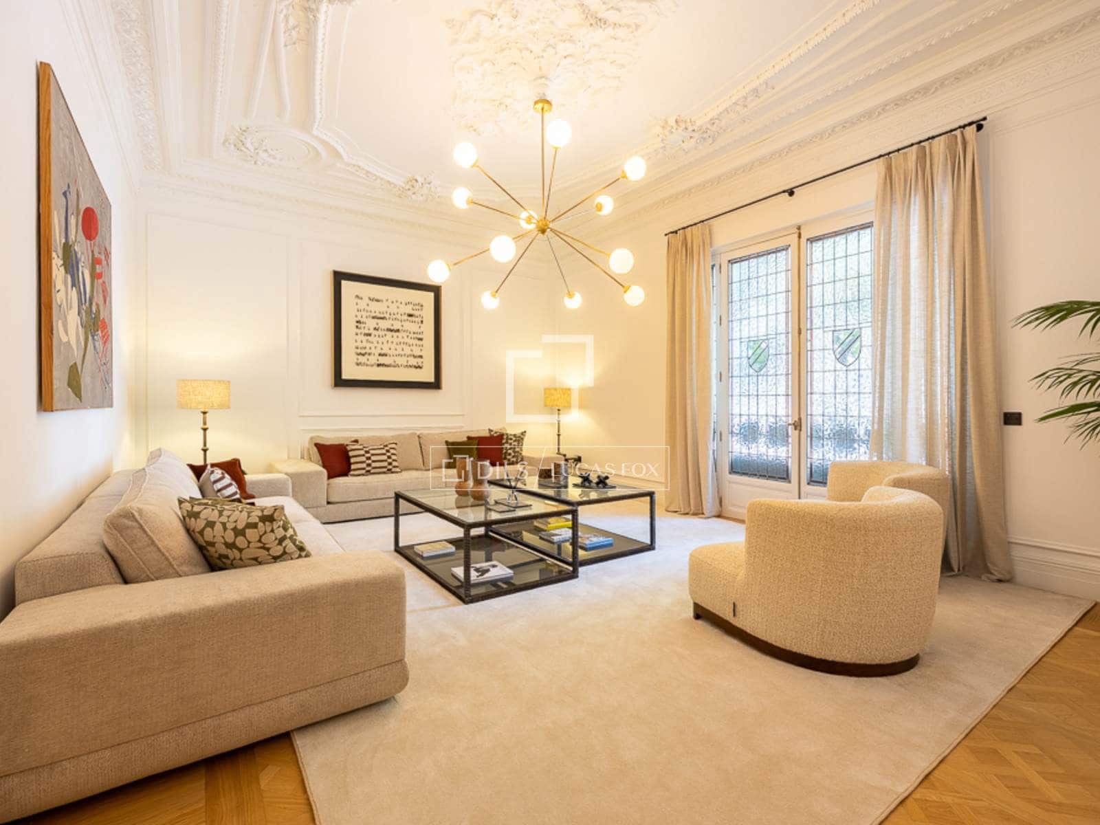 Apartamento de 4 habitaciones en Madrid ciudad en venta - 7.200.000 € (Ref: 9807391)