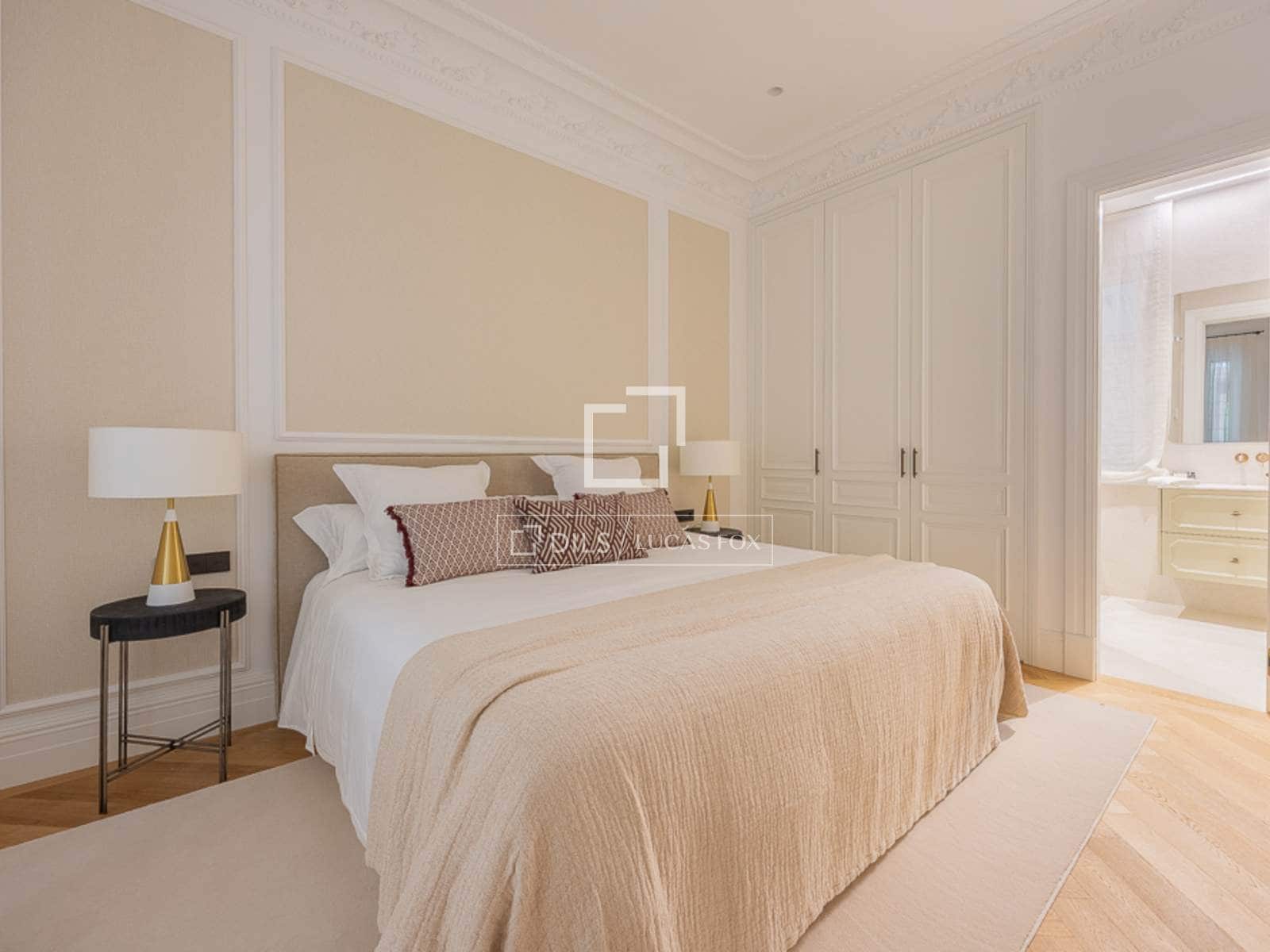 Apartamento de 4 habitaciones en Madrid ciudad en venta - 7.200.000 € (Ref: 9807391)