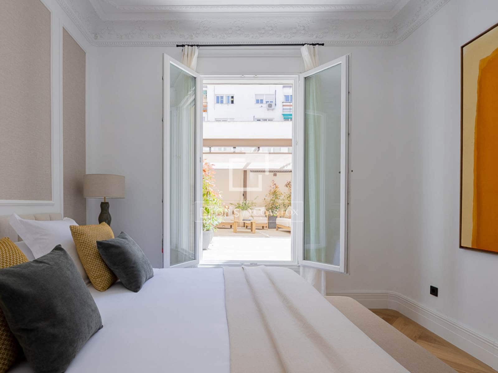 Apartamento de 4 habitaciones en Madrid ciudad en venta - 7.200.000 € (Ref: 9807391)