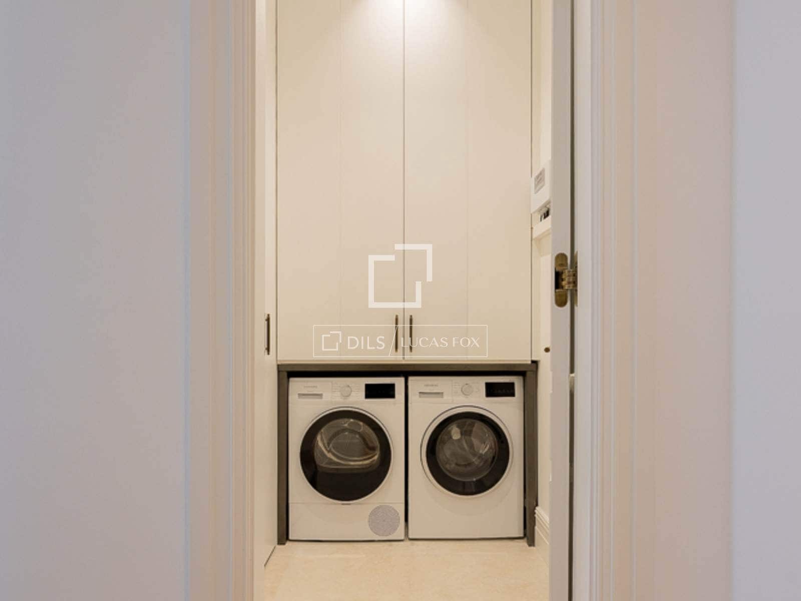 Apartamento de 4 habitaciones en Madrid ciudad en venta - 7.200.000 € (Ref: 9807391)