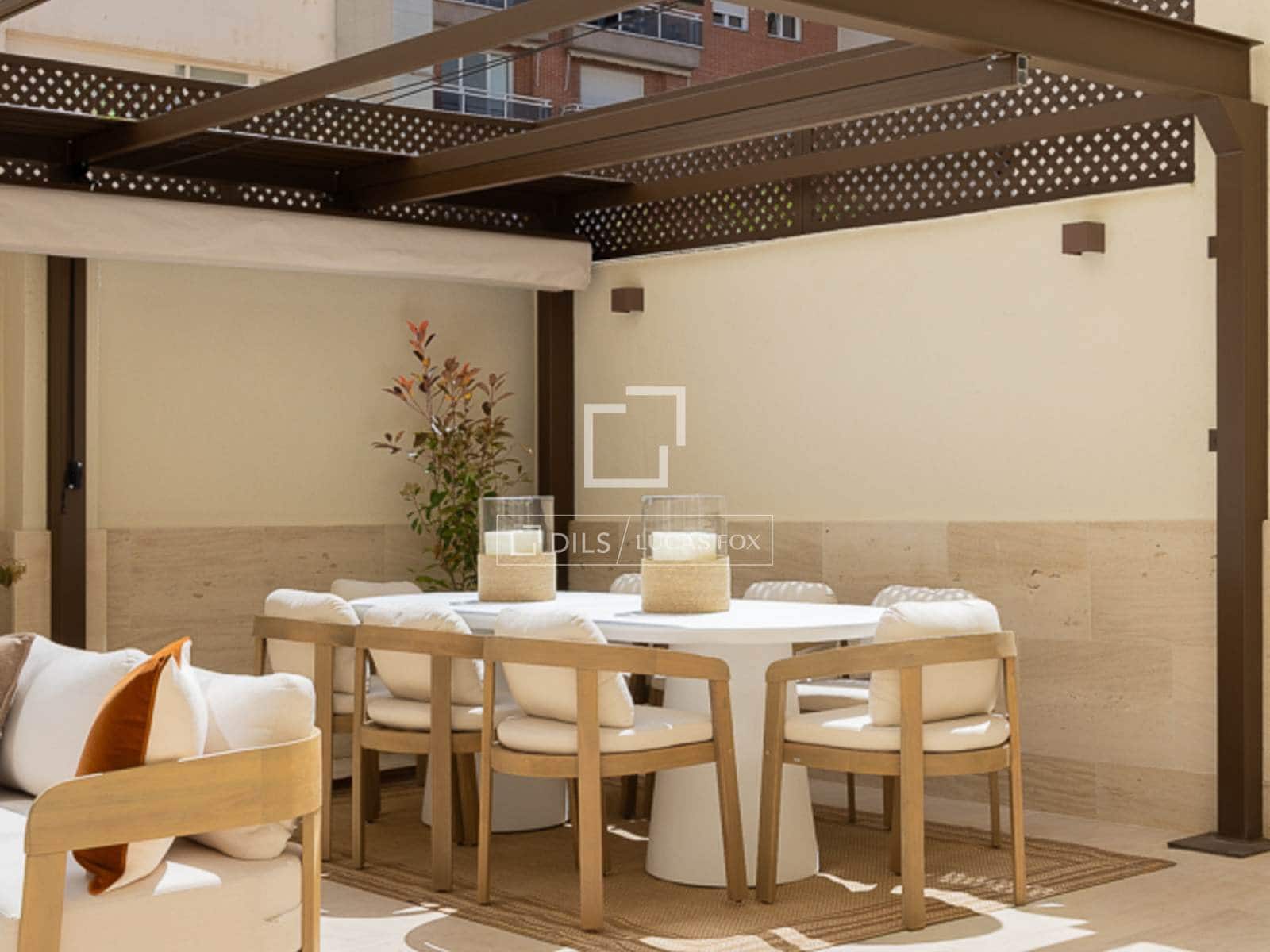 Apartamento de 4 habitaciones en Madrid ciudad en venta - 7.200.000 € (Ref: 9807391)