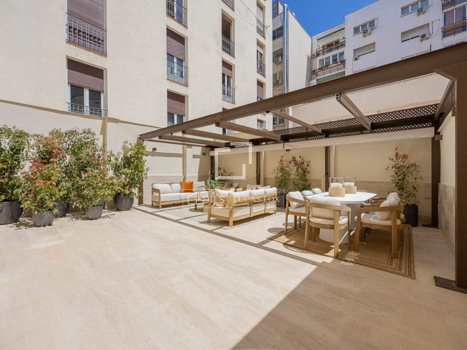 Apartamento de 4 habitaciones en Madrid ciudad en venta - 7.200.000 € (Ref: 9807391)