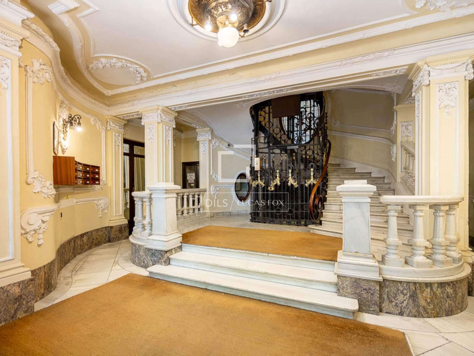 Apartamento de 4 habitaciones en Madrid ciudad en venta - 7.200.000 € (Ref: 9807391)