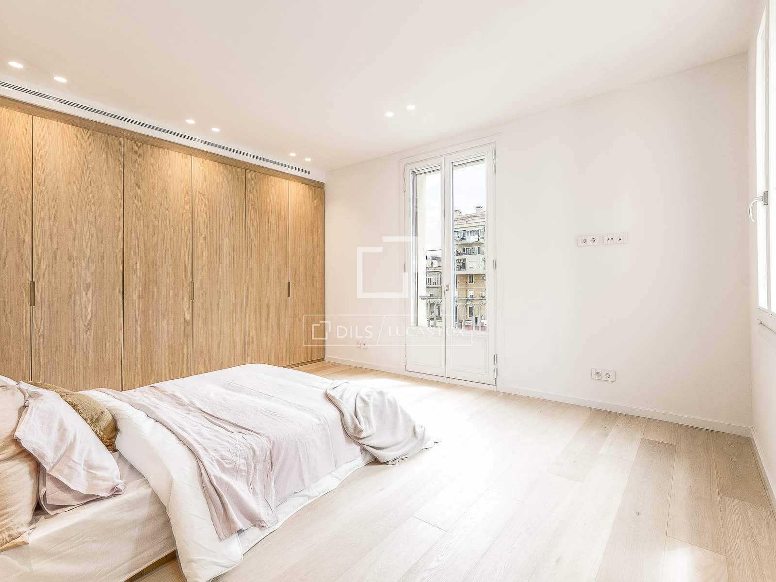 4 chambre Appartement à vendre à Barcelone ville - 2 350 000 € (Ref: 9808356)