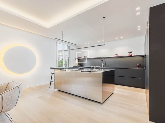 4 chambre Appartement à vendre à Barcelone ville - 2 350 000 € (Ref: 9808356)