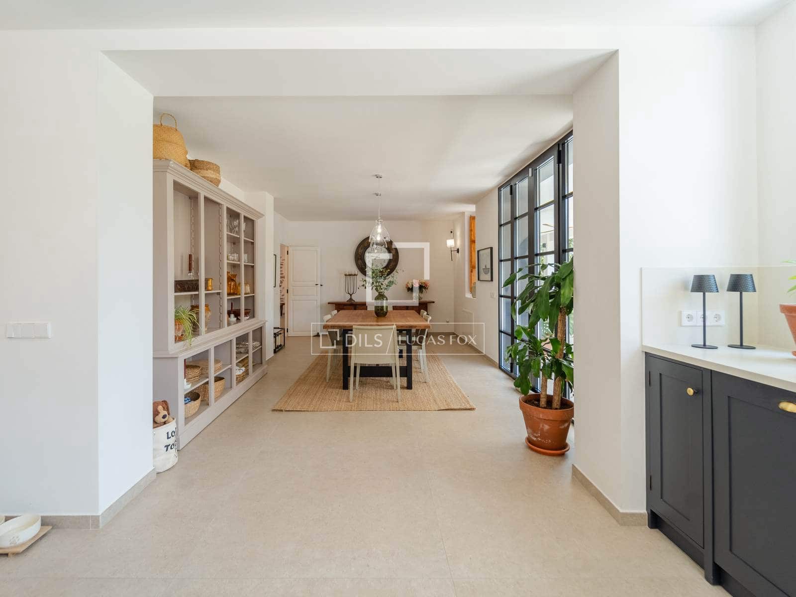 5 soverom Villa til salgs i Naquera med svømmebasseng garasje - € 1 550 000 (Ref: 9808358)