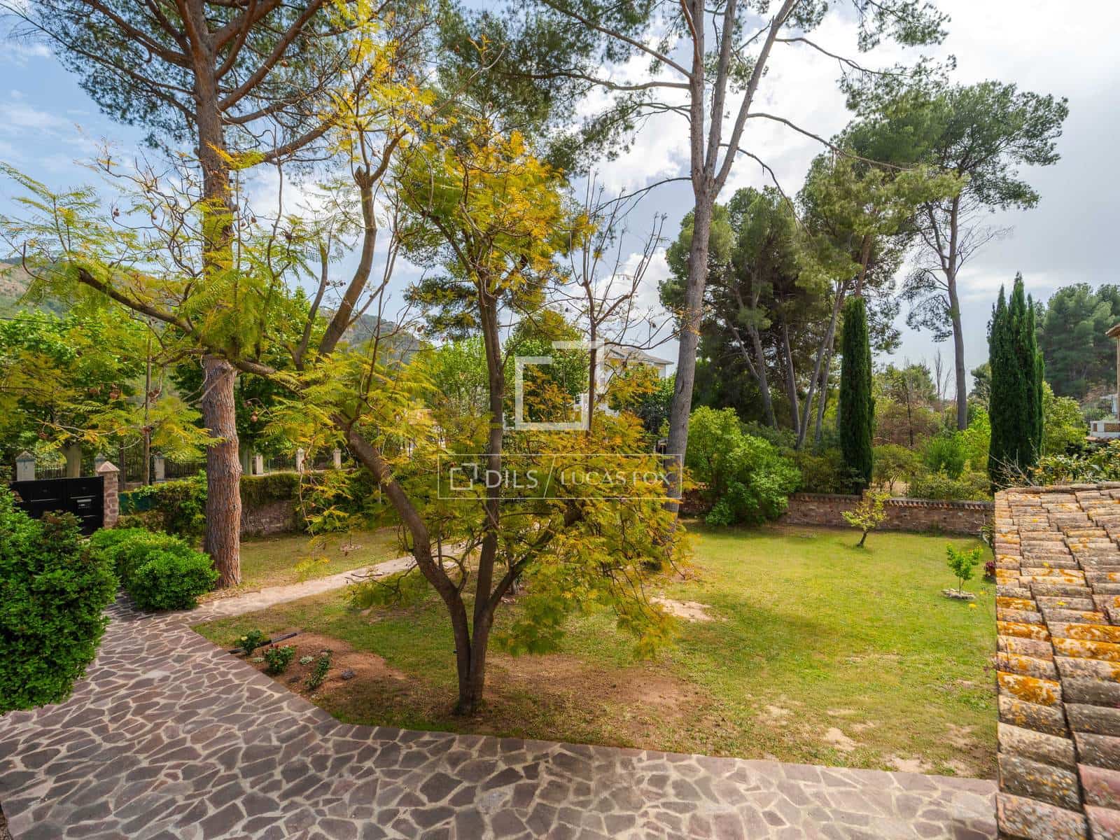 5 soverom Villa til salgs i Naquera med svømmebasseng garasje - € 1 550 000 (Ref: 9808358)