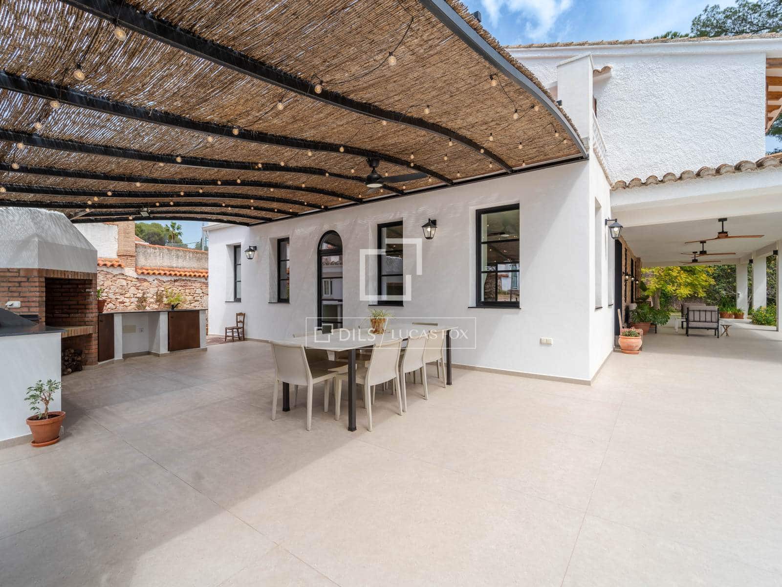 5 soverom Villa til salgs i Naquera med svømmebasseng garasje - € 1 550 000 (Ref: 9808358)