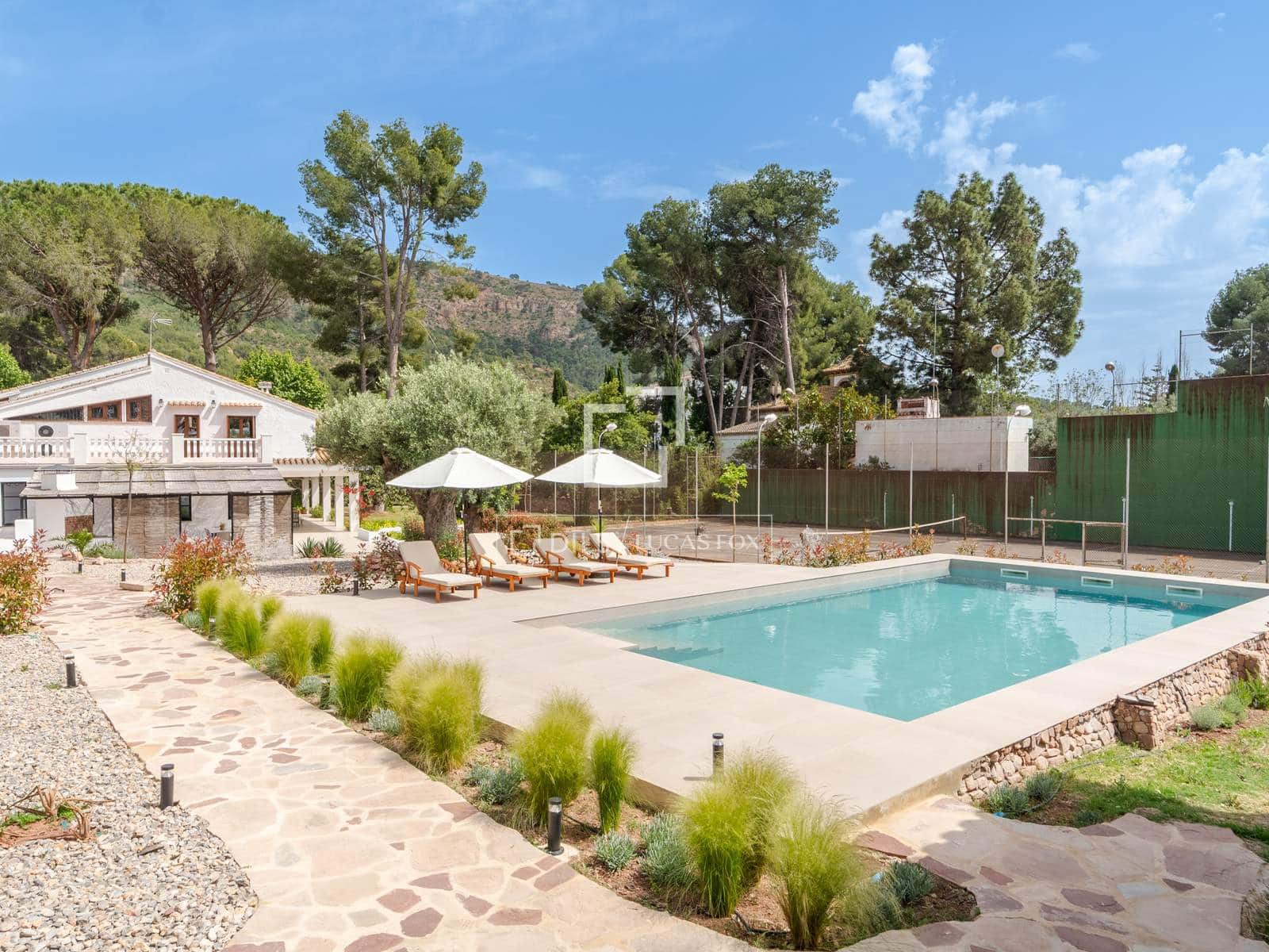 5 soverom Villa til salgs i Naquera med svømmebasseng garasje - € 1 550 000 (Ref: 9808358)