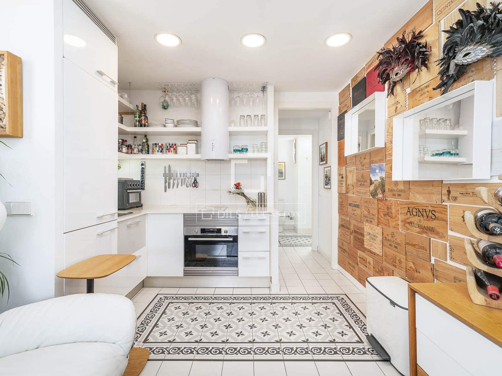 1 soveværelse Penthouse til salg i Barcelona by - € 450.000 (Ref: 9808359)