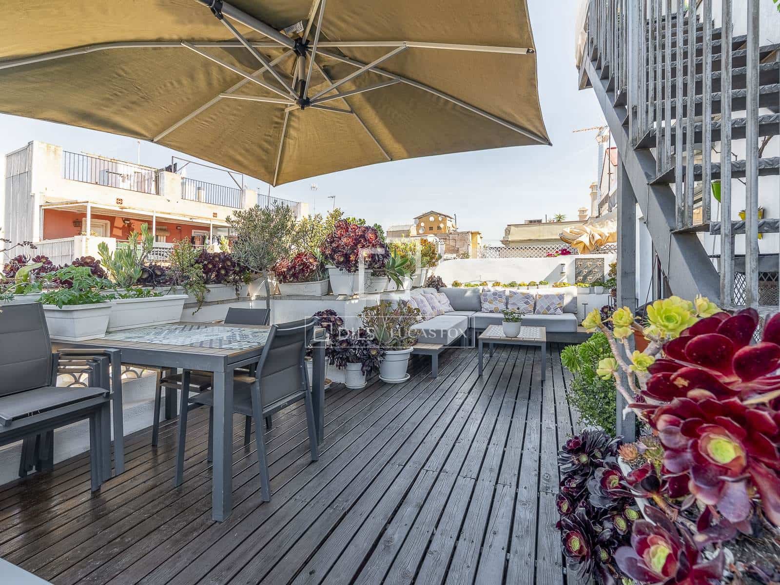 1 soveværelse Penthouse til salg i Barcelona by - € 450.000 (Ref: 9808359)