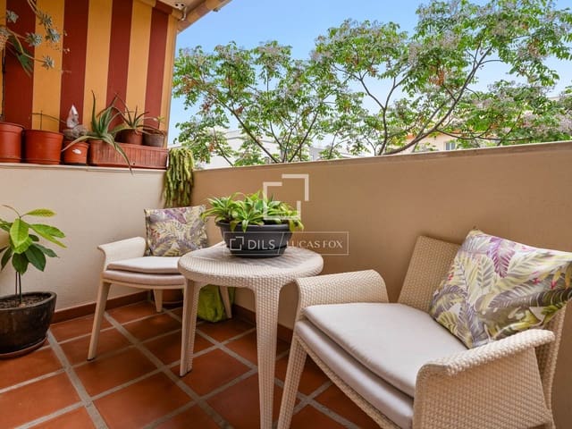 3 makuuhuone Huoneisto myytävänä paikassa Estepona mukana uima-altaan 
autotalli - 475 000 € (Ref: 9809383)