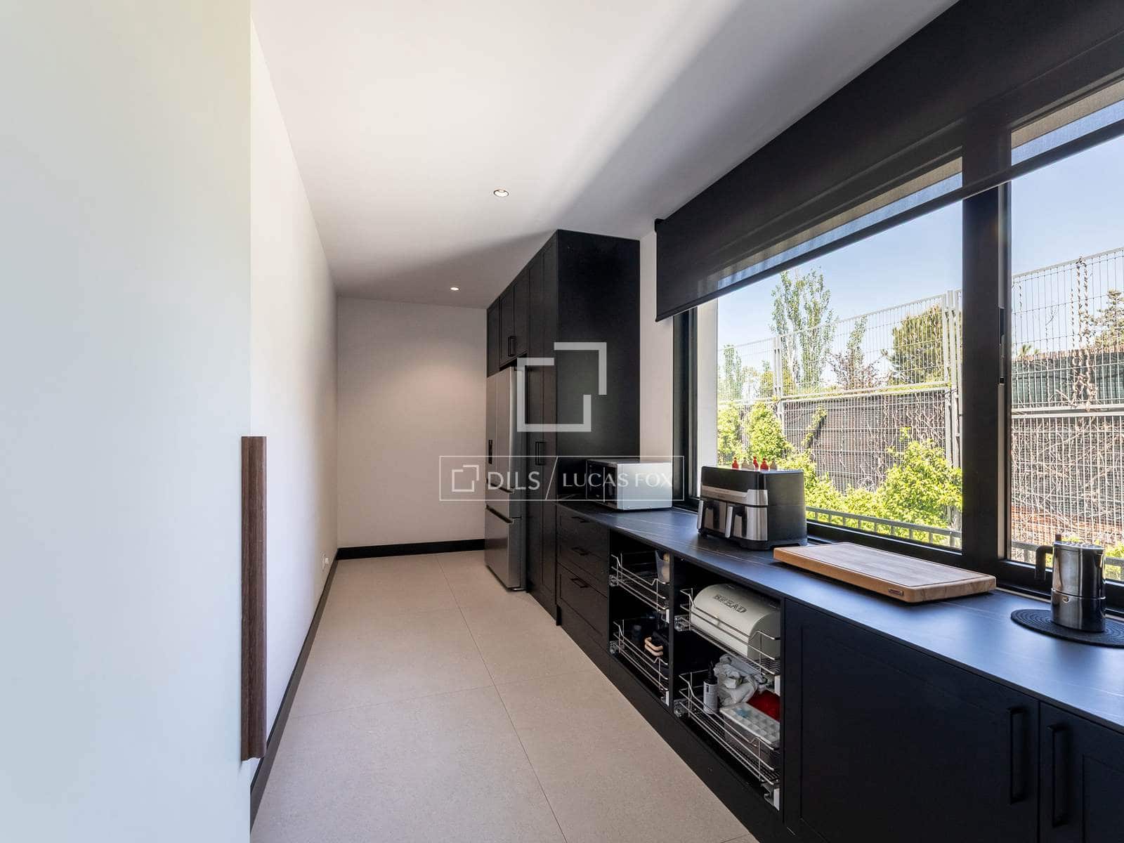 6 Zimmer Villa zu verkaufen in Majadahonda mit Pool Garage - 3.600.000 € (Ref: 9809384)