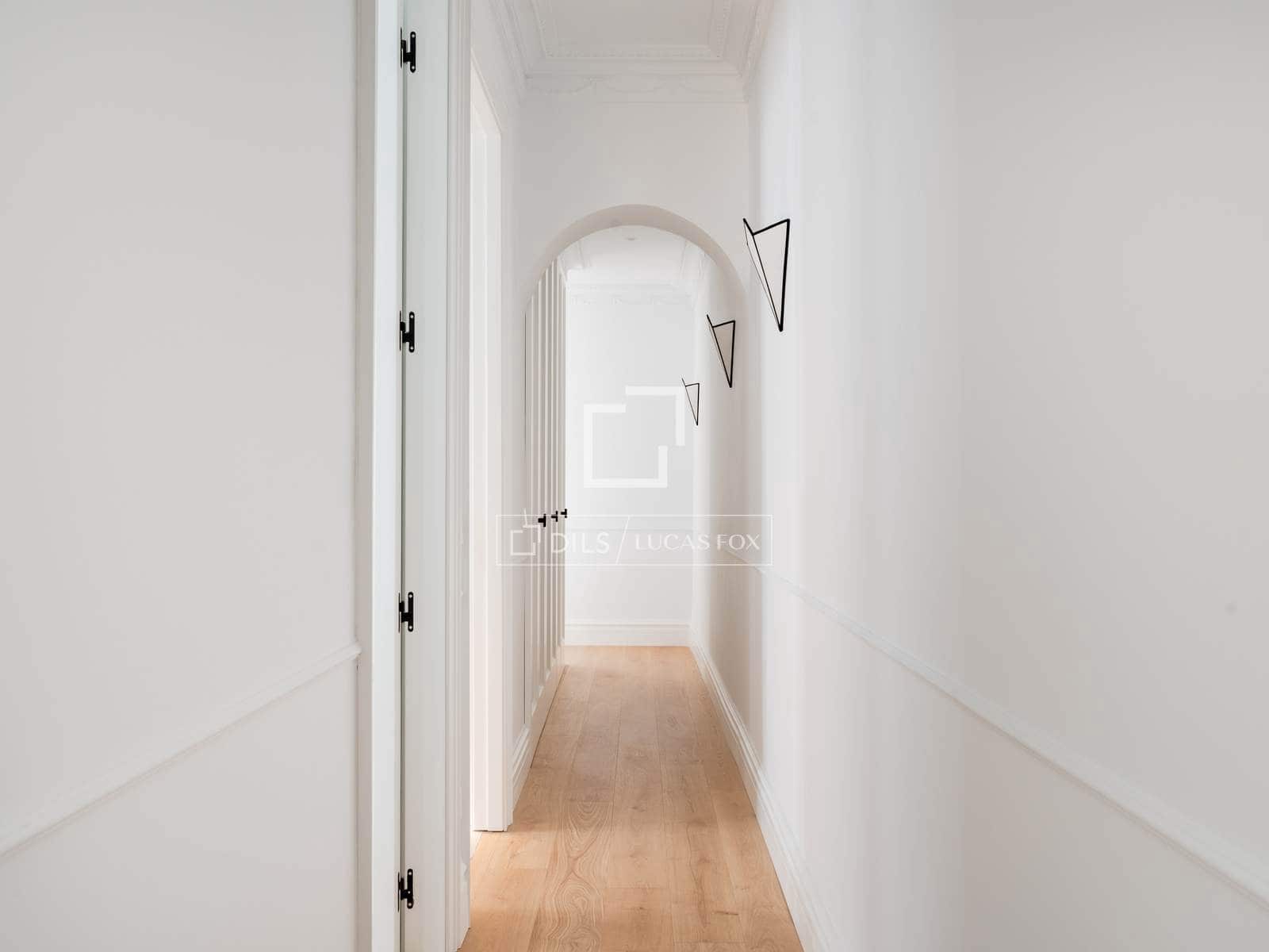 4 makuuhuone Huoneisto myytävänä paikassa Madrid kaupunki mukana 
autotalli - 2 700 000 € (Ref: 9809385)