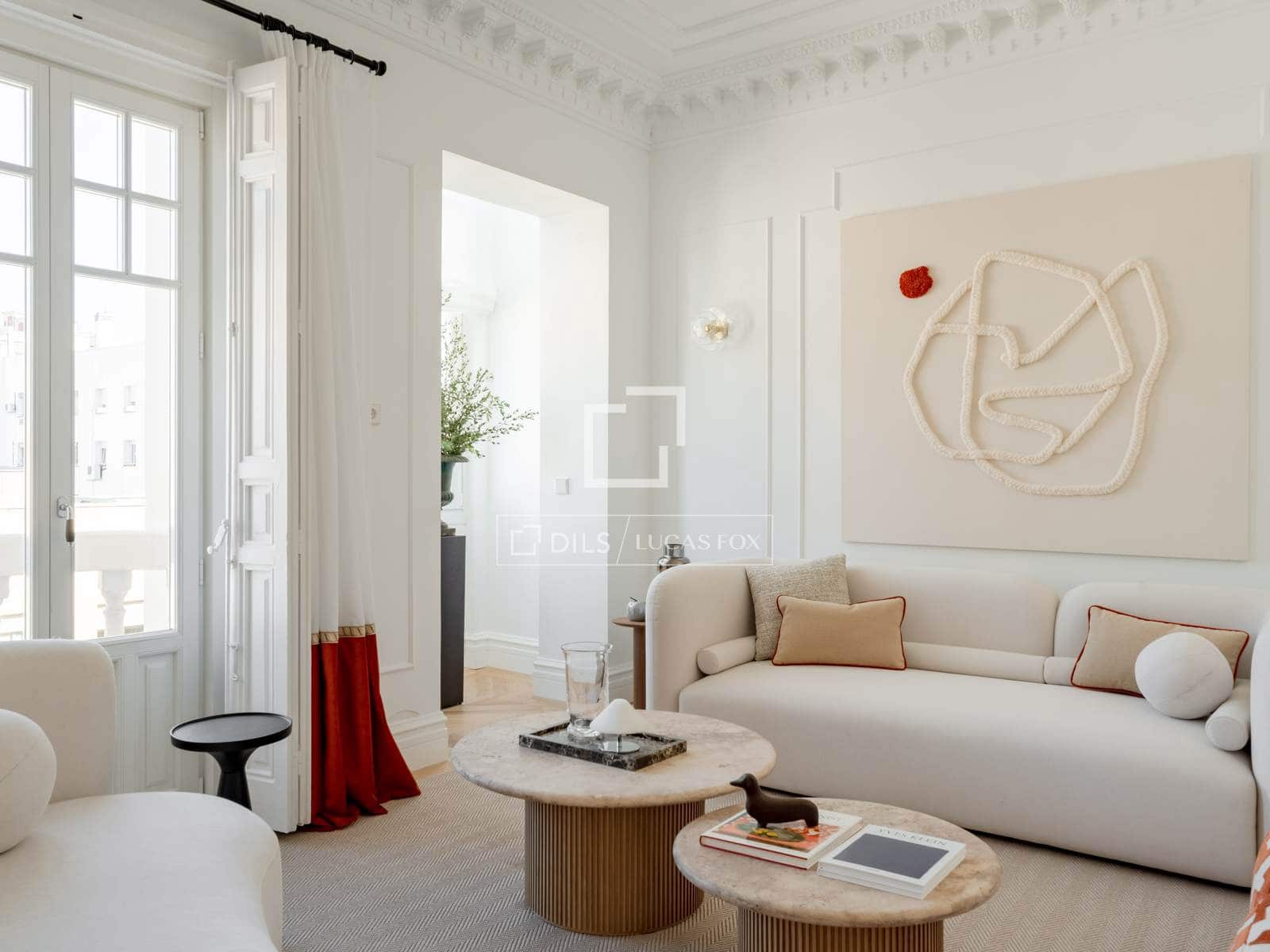 4 makuuhuone Huoneisto myytävänä paikassa Madrid kaupunki mukana 
autotalli - 2 700 000 € (Ref: 9809385)