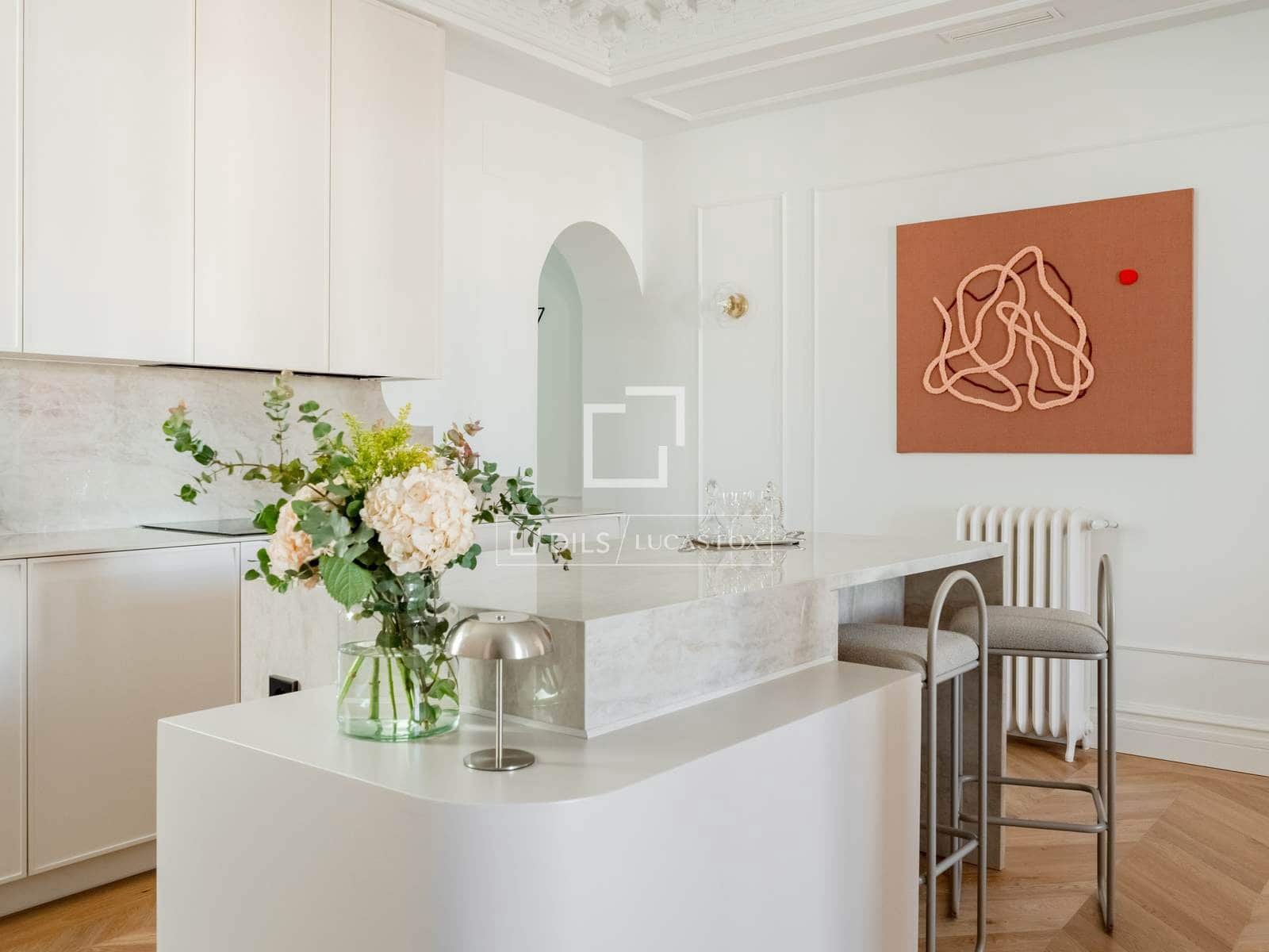 4 makuuhuone Huoneisto myytävänä paikassa Madrid kaupunki mukana 
autotalli - 2 700 000 € (Ref: 9809385)