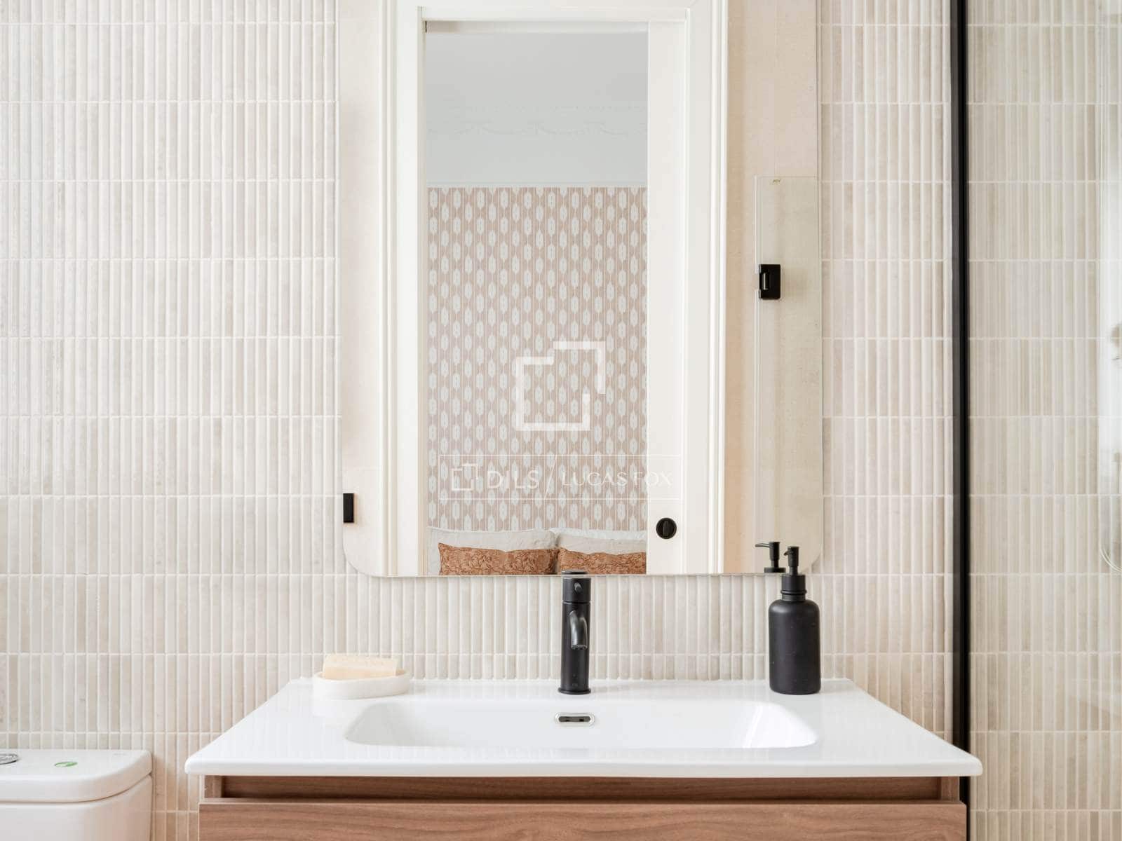 4 makuuhuone Huoneisto myytävänä paikassa Madrid kaupunki mukana 
autotalli - 2 700 000 € (Ref: 9809385)