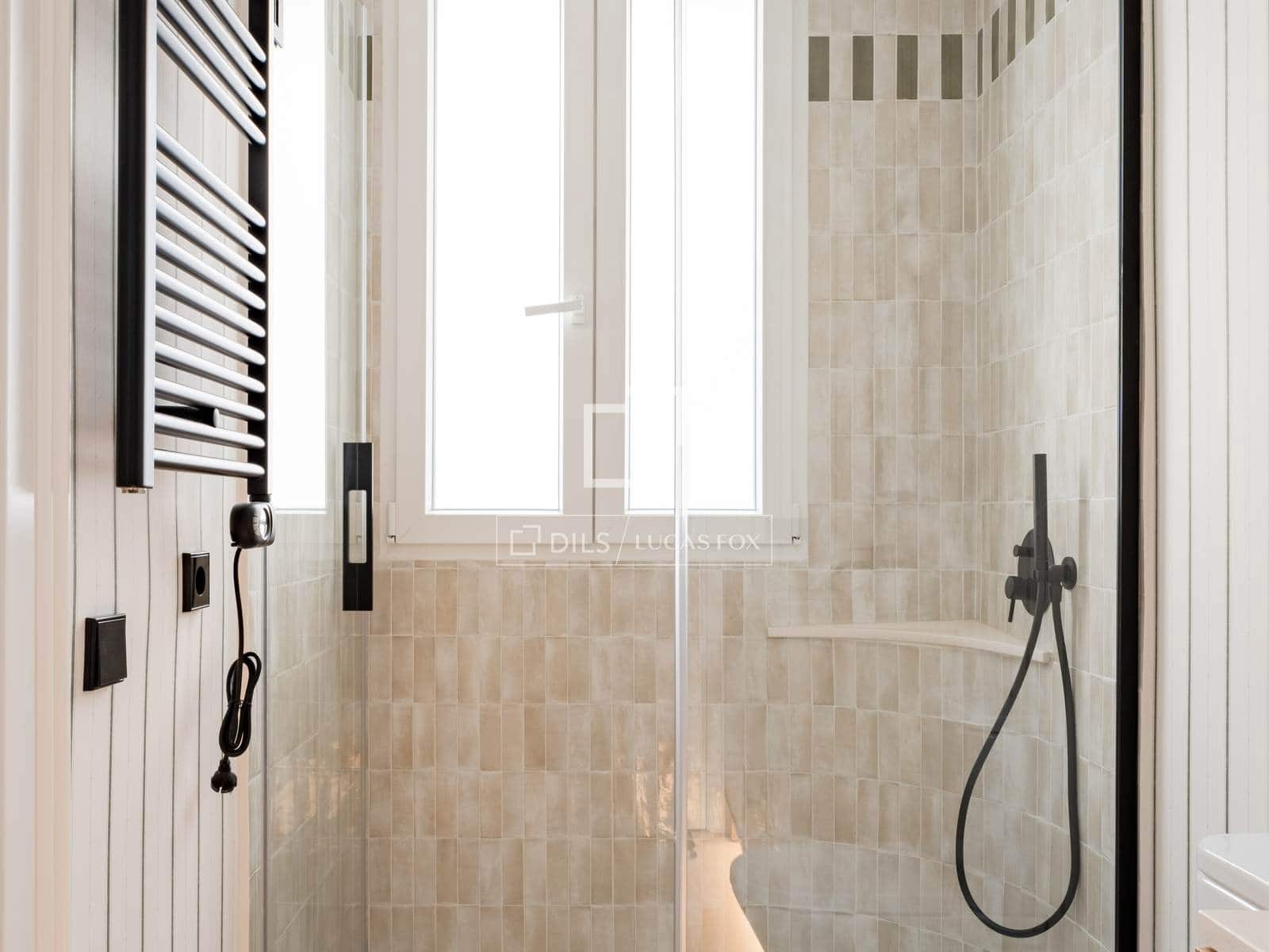 4 makuuhuone Huoneisto myytävänä paikassa Madrid kaupunki mukana 
autotalli - 2 700 000 € (Ref: 9809385)