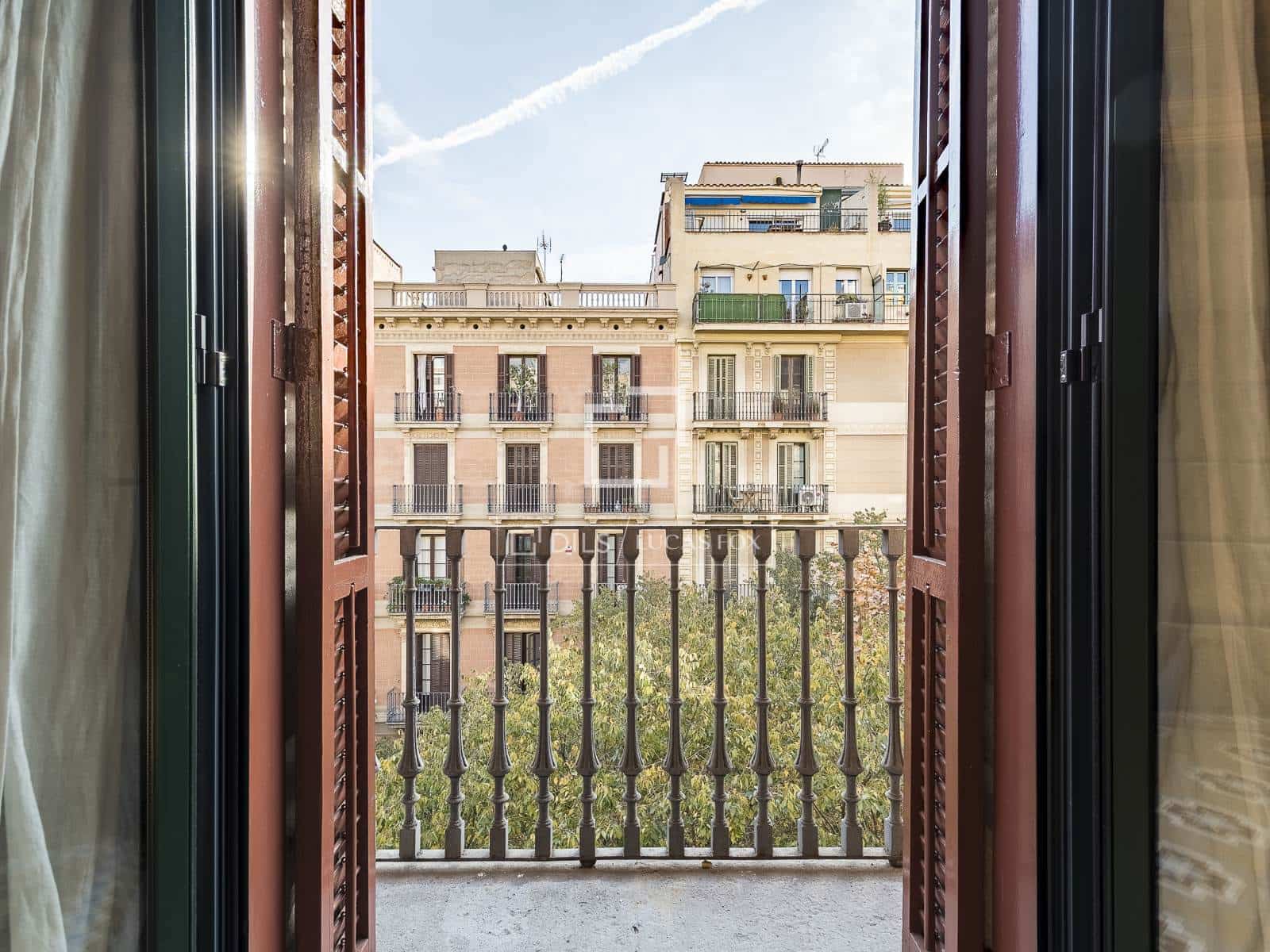 3 Zimmer Apartment zu vermieten in Barcelona Stadt - 8.700 € (Ref: 9809387)