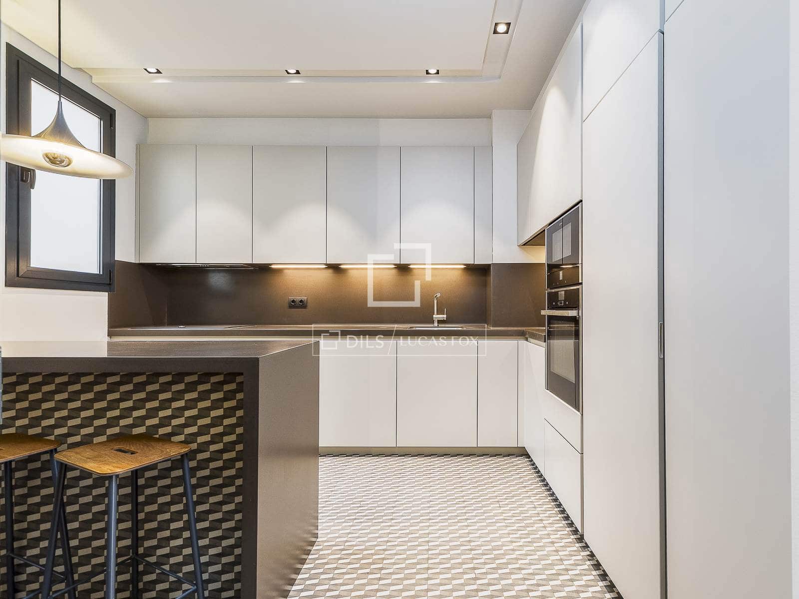 3 Zimmer Apartment zu vermieten in Barcelona Stadt - 8.700 € (Ref: 9809387)